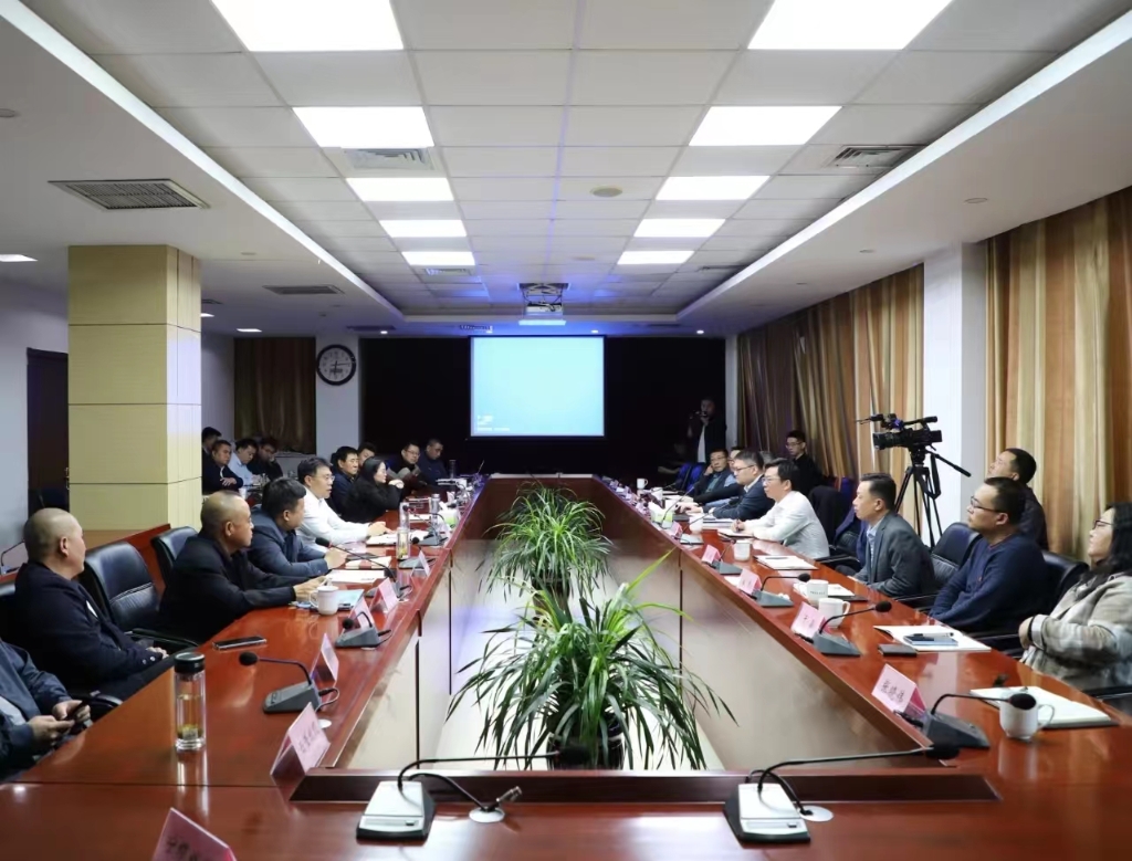 上缆所领导到乐玩国际考察