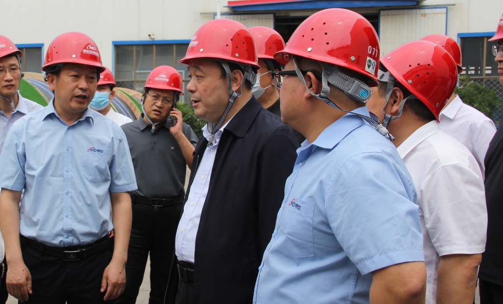 省市场监管局党组书记何江海调研乐玩国际